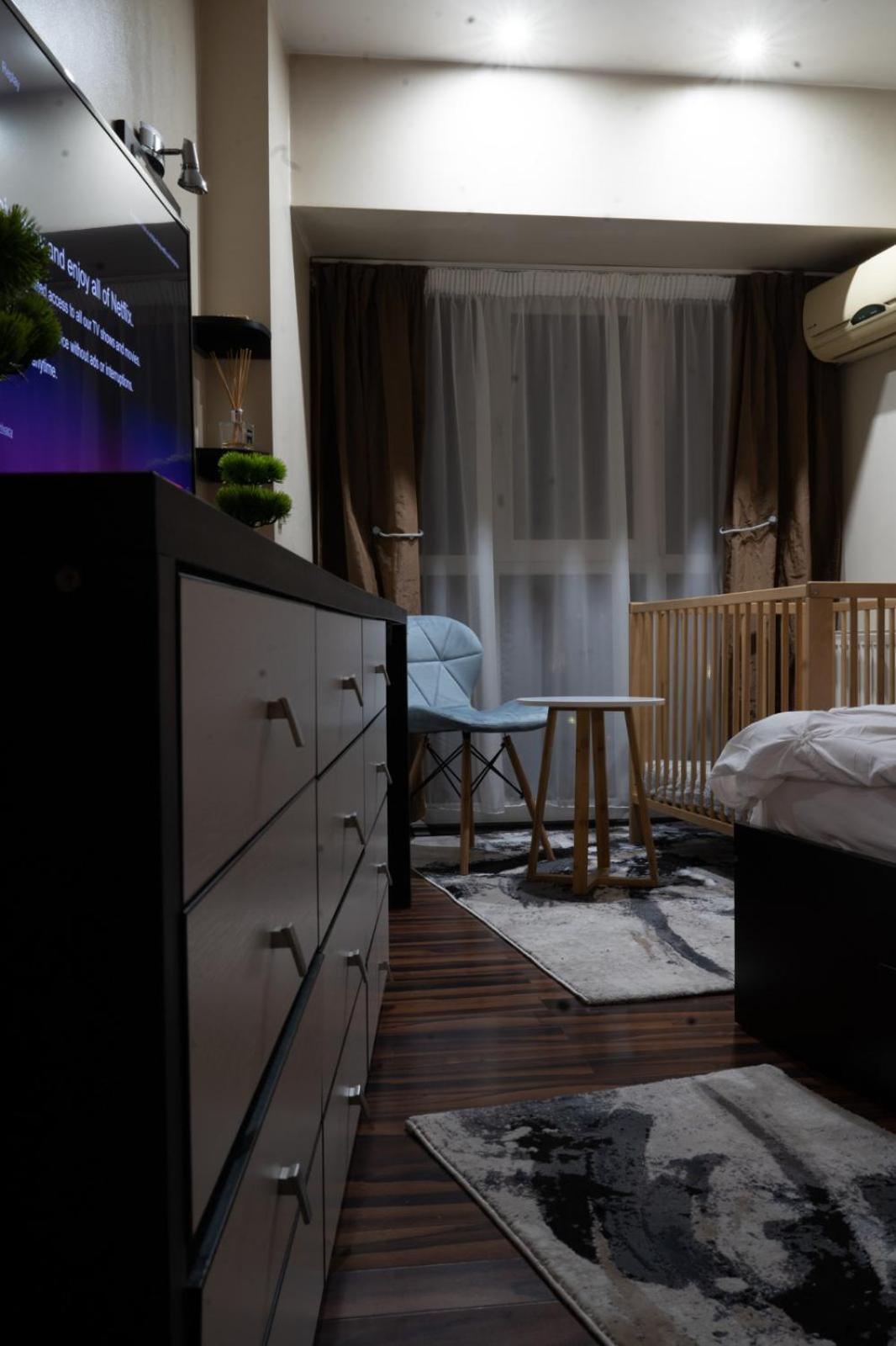 4 Rooms Unirii 47 Bukarest Eksteriør billede
